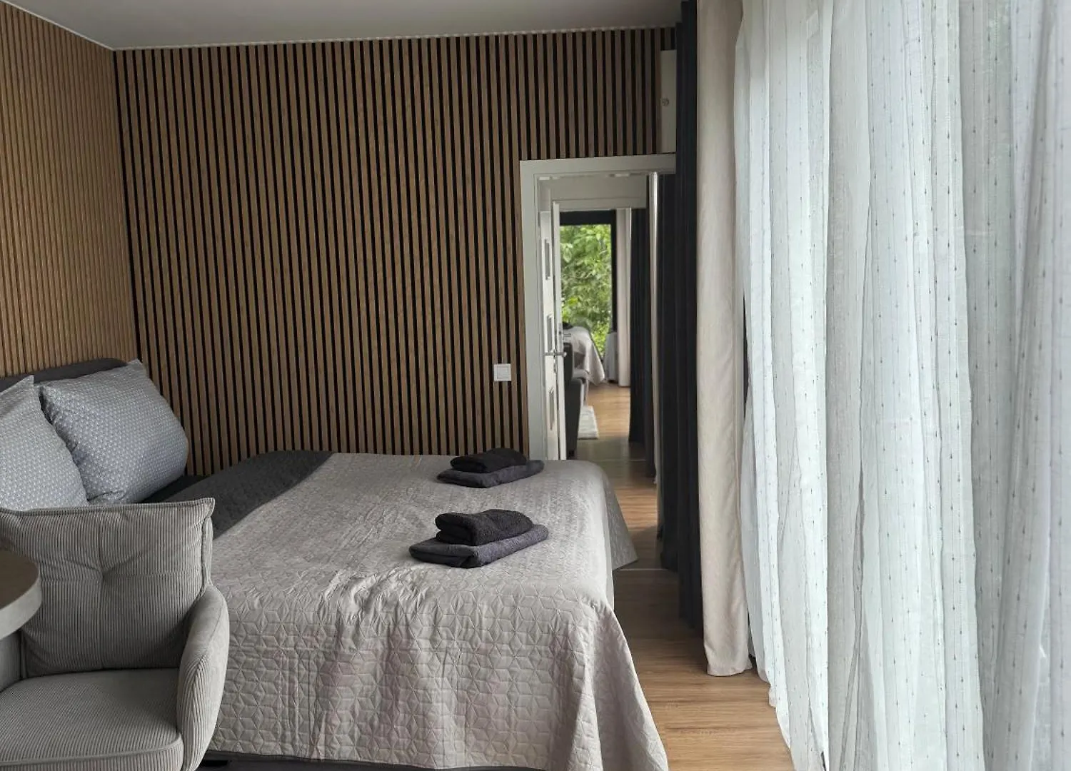 Airport Luxury Apartment & Spa Prague