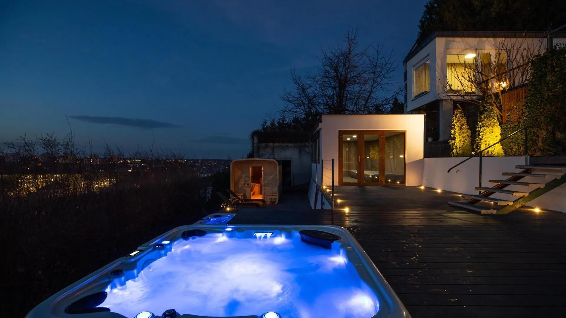 Airport Luxury Apartment & Spa Praha 0*,