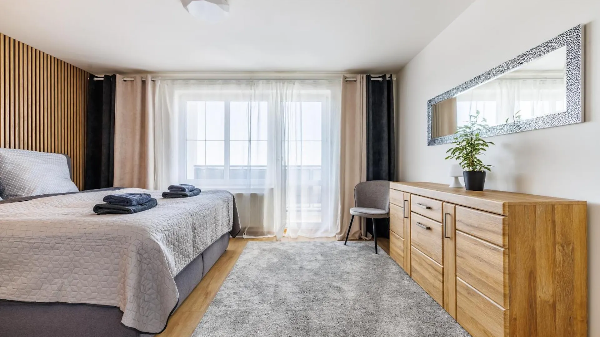Airport Luxury Apartment & Spa Praha