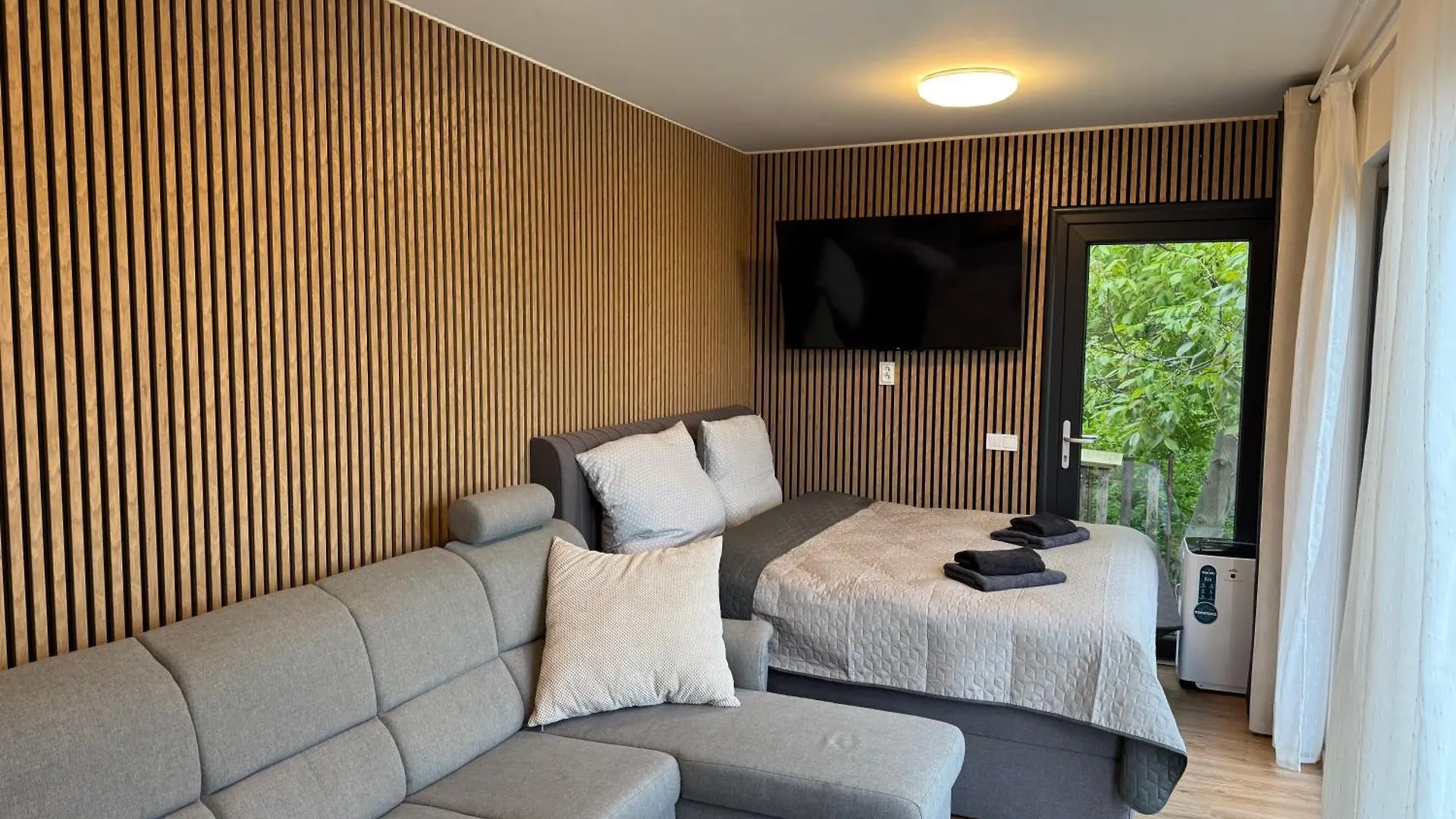 Airport Luxury Apartment & Spa Praha
