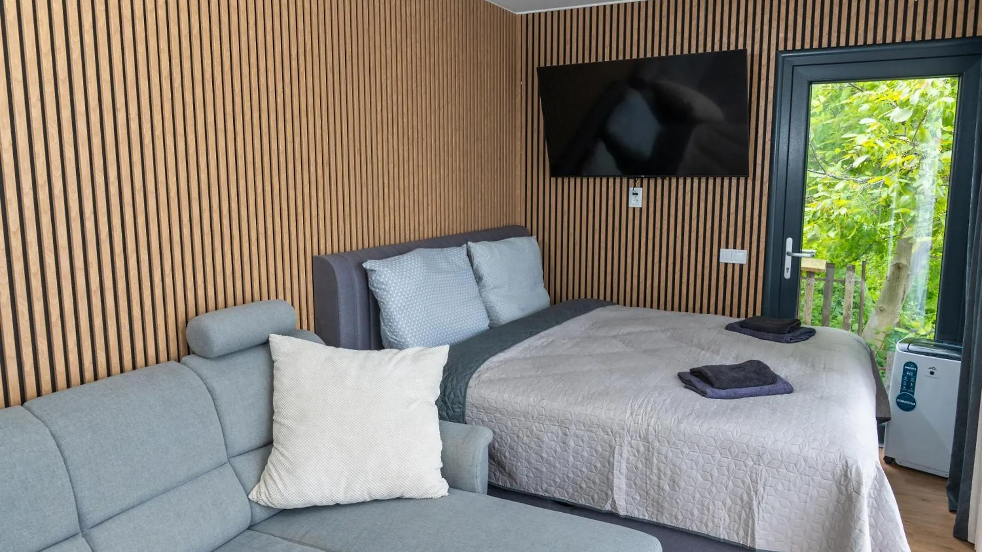 Airport Luxury Apartment & Spa Praha