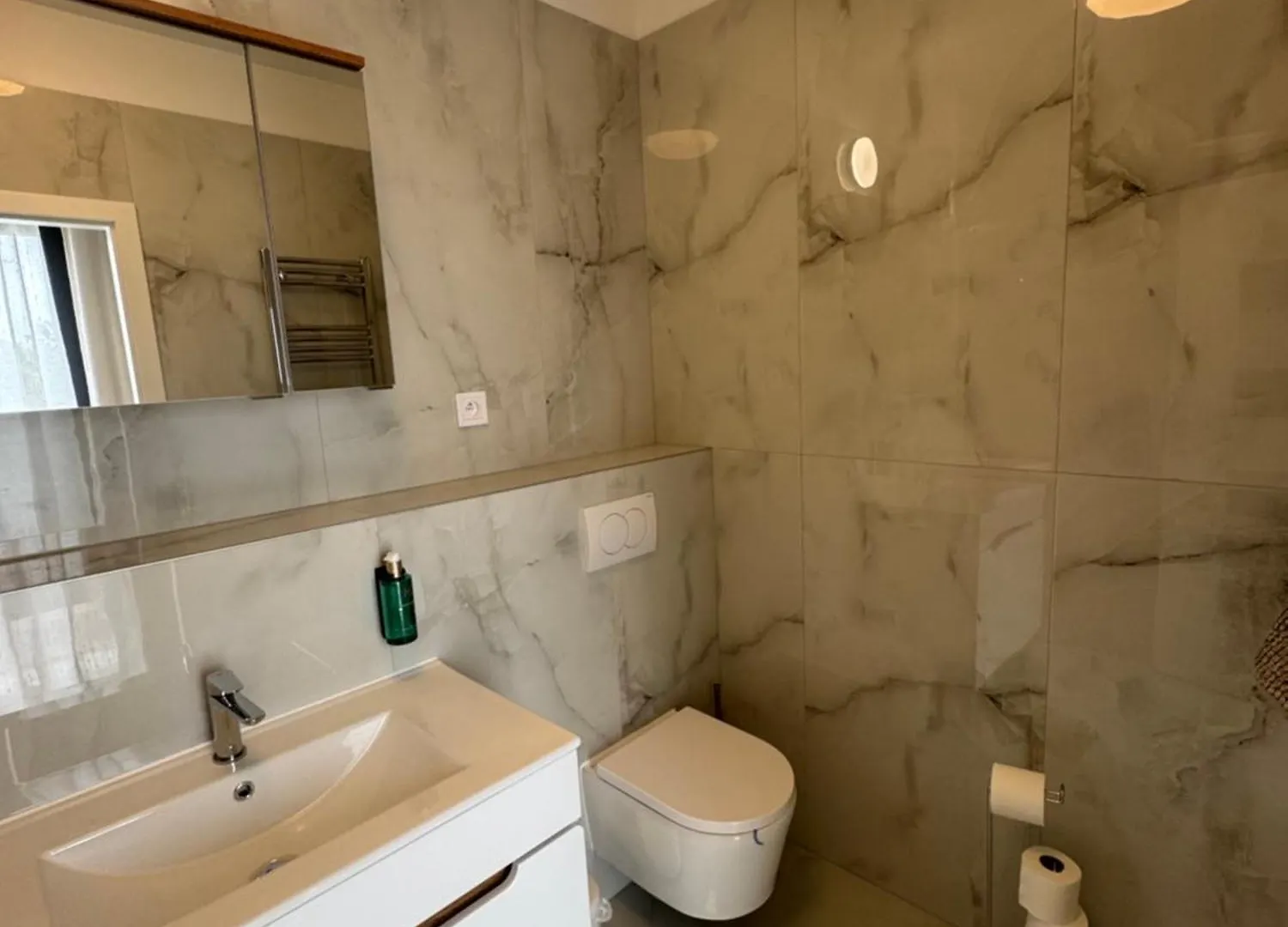 Airport Luxury Apartment & Spa Prague 0*,  Czech Republic