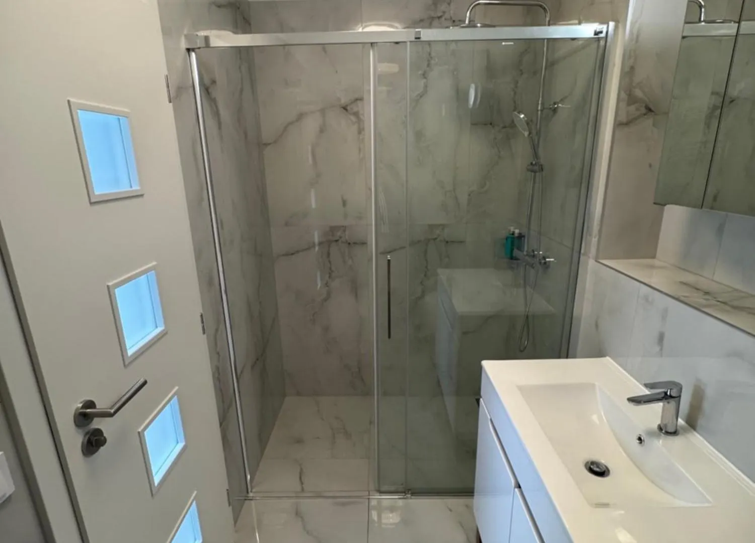 Airport Luxury Apartment & Spa Prague 0*,